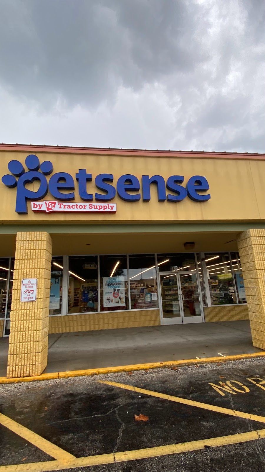 Petsense by Tractor Supply